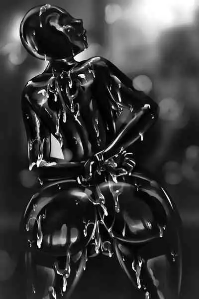 bodysuit wo kite karada wo naderareru dake no kantan na baito